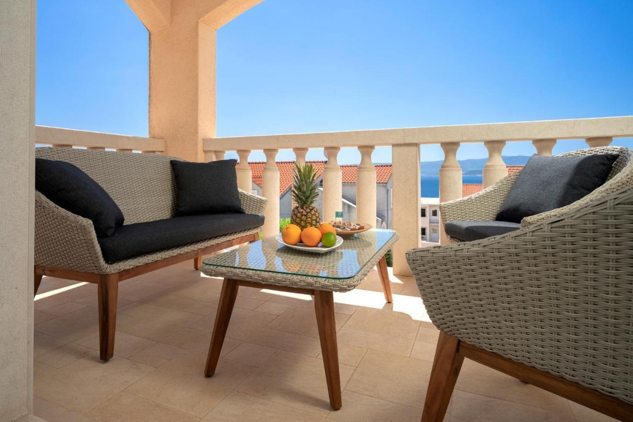 Hektorovic Poolside Apartments Bol Dış mekan fotoğraf