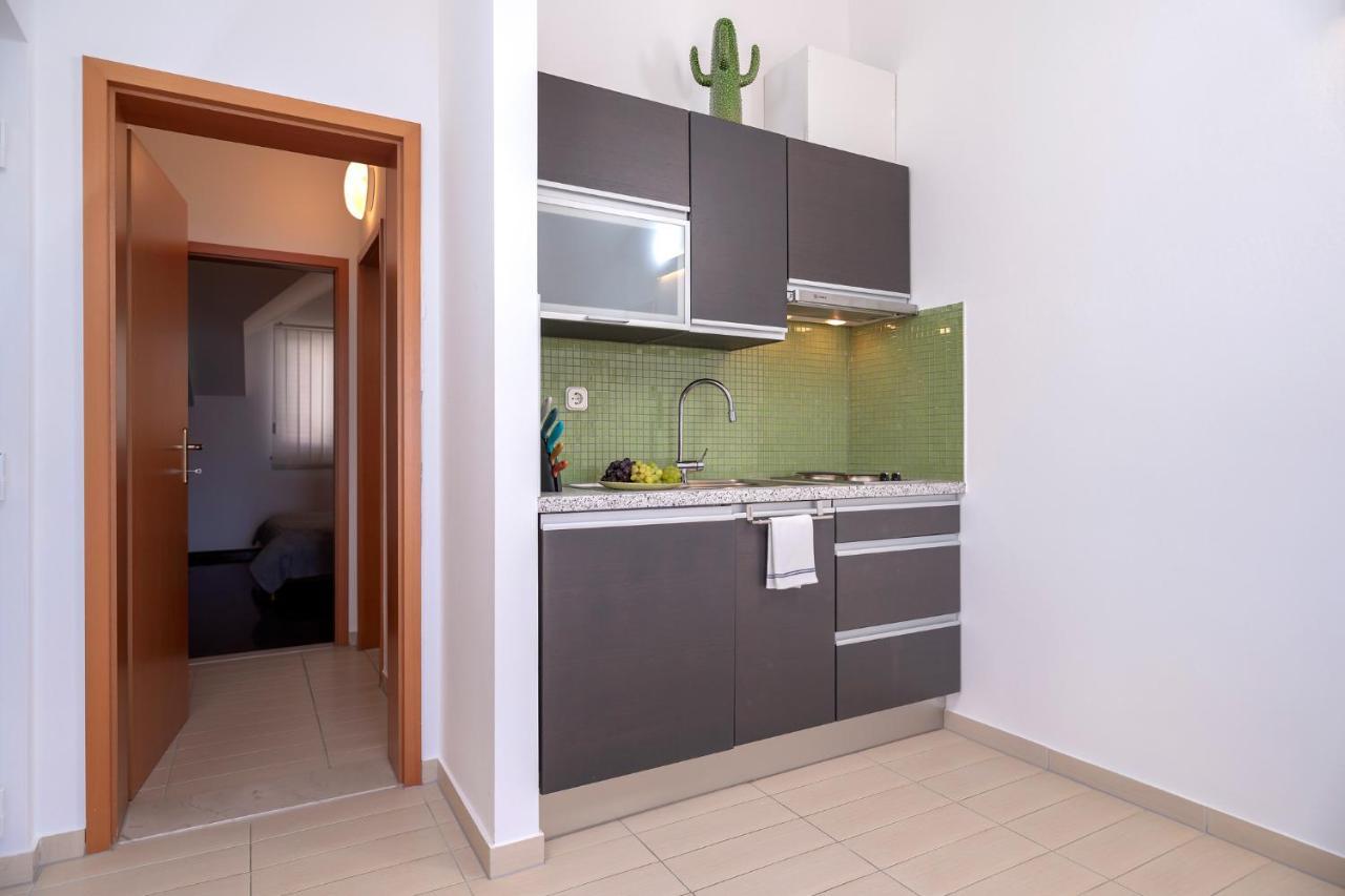 Hektorovic Poolside Apartments Bol Dış mekan fotoğraf